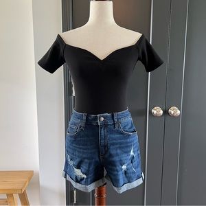 EXPRESS black sweetheart neckline off-the-shoulder bodysuit - S